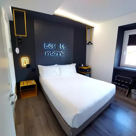 Hotel Aurora